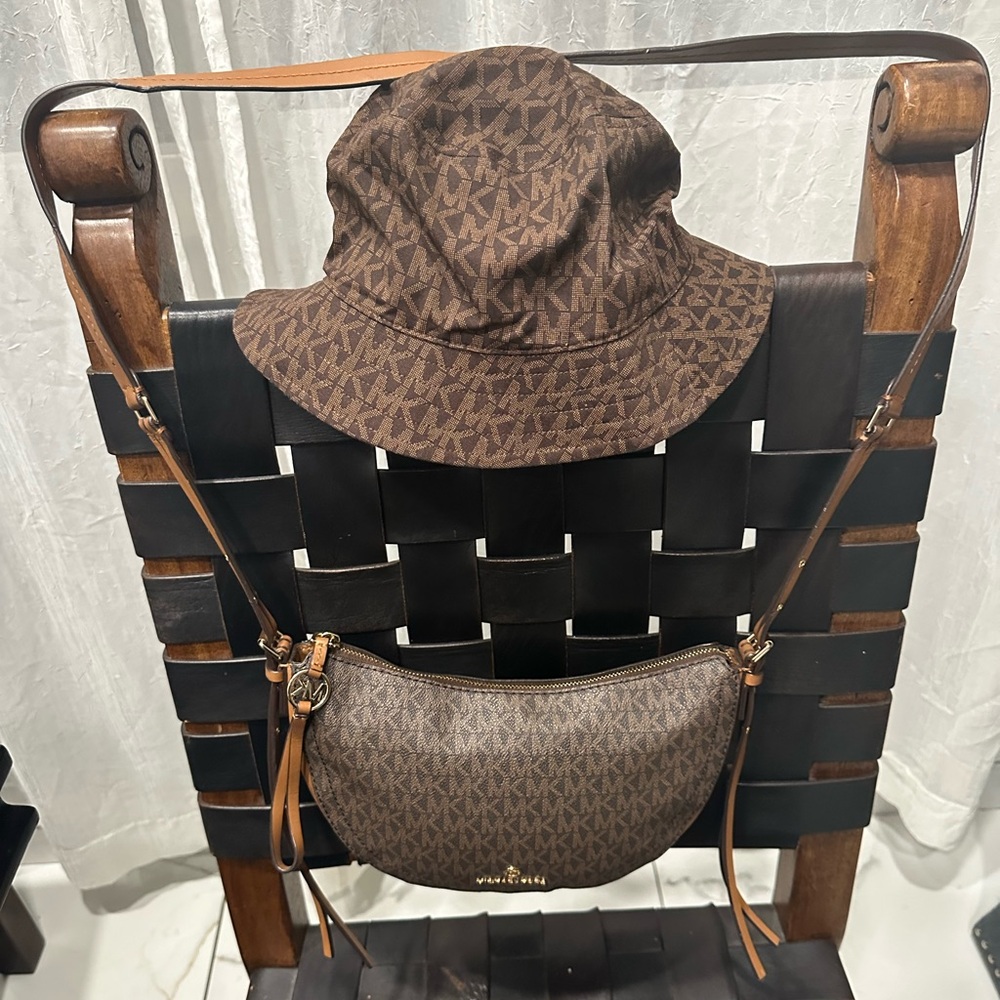 ot of 2 Michael Kors Large Half Moon Shoulder Hobo Bag and matching MK Hat